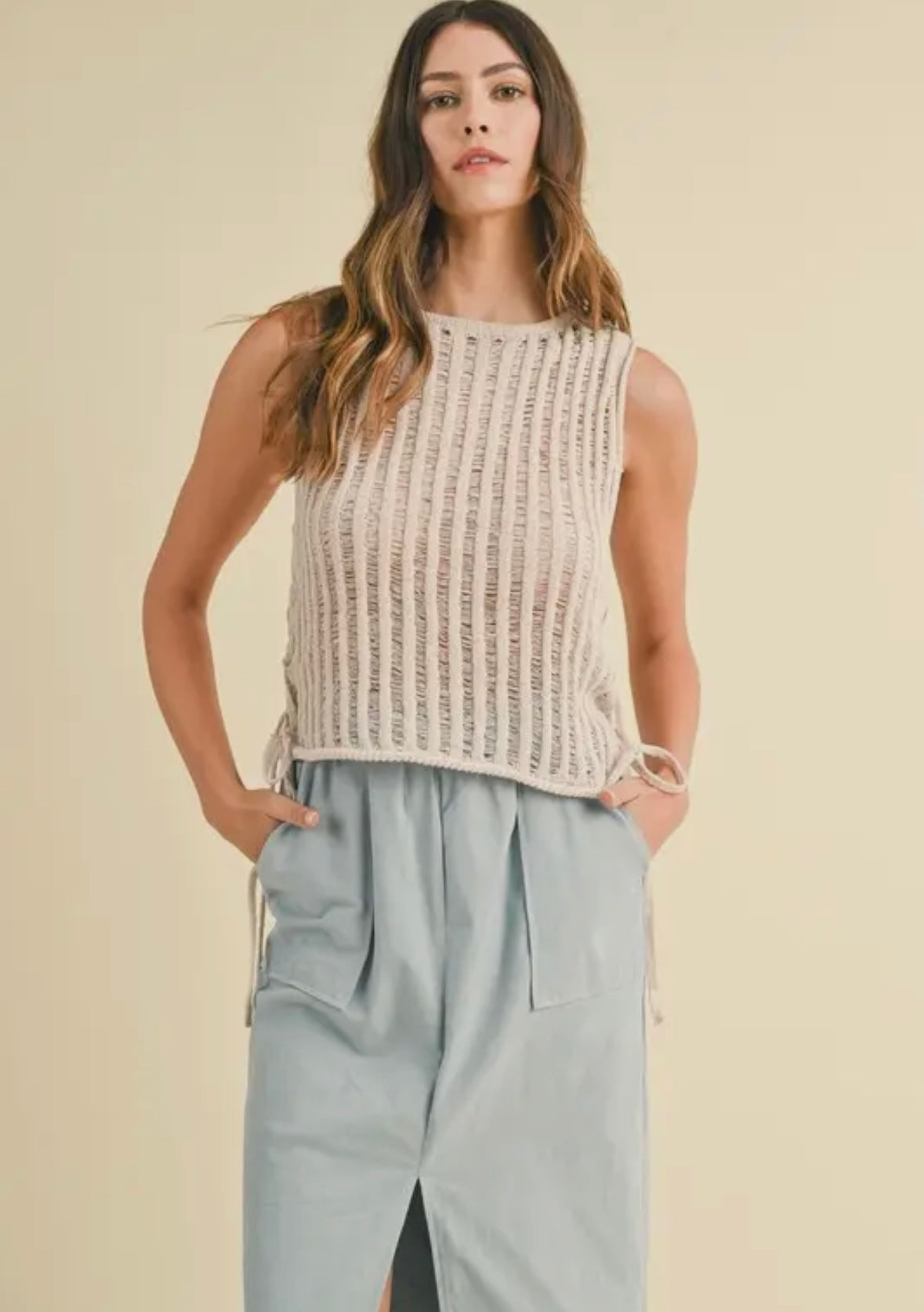 Knit side tie top