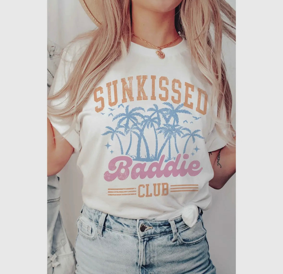 Sun-kissed baddie