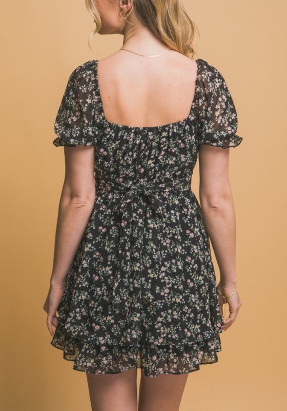 Floral tie waist romper