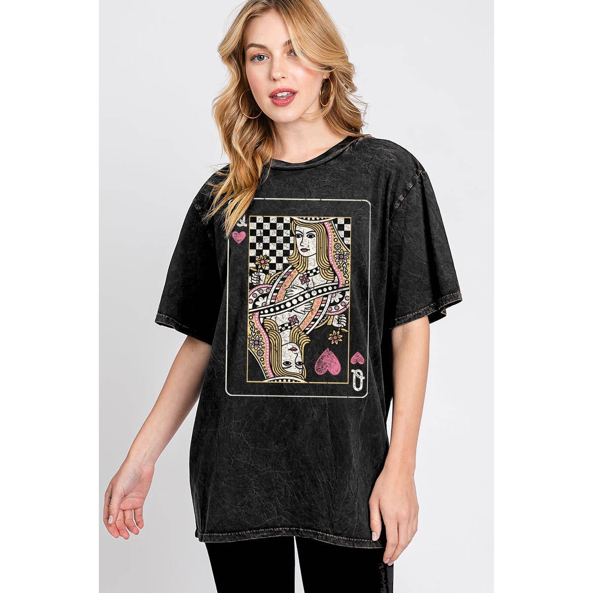 QUEEN CARD OVERSIZED GRAPHIC TEE