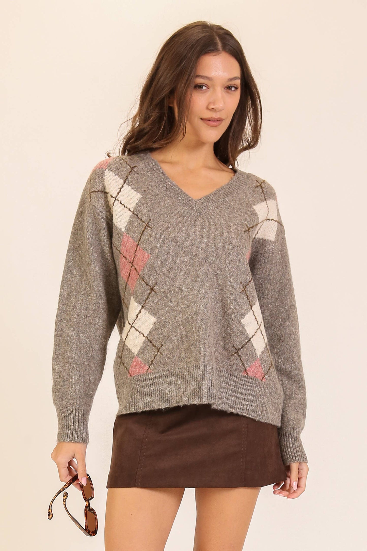 Classic Argyle V-neck Knit Sweater