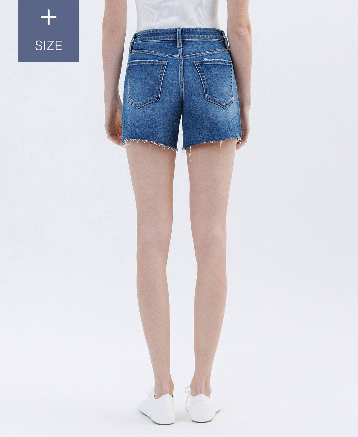 PLUS SIZE HIGH RISE RAW HEM DENIM SHORTS LV1638-P