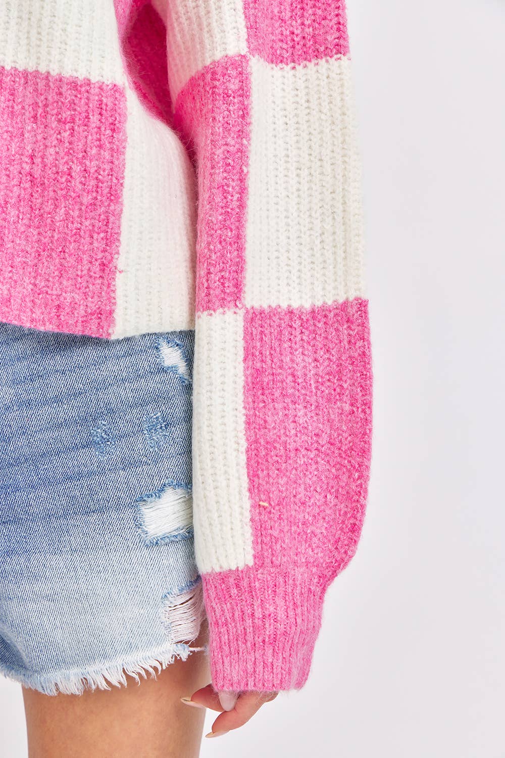CHECKER RELAXED FIT COMFY SWEATER