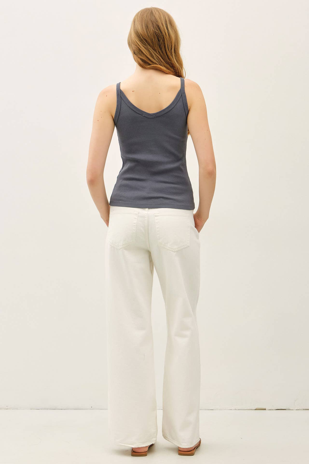 ribbed v neck tank