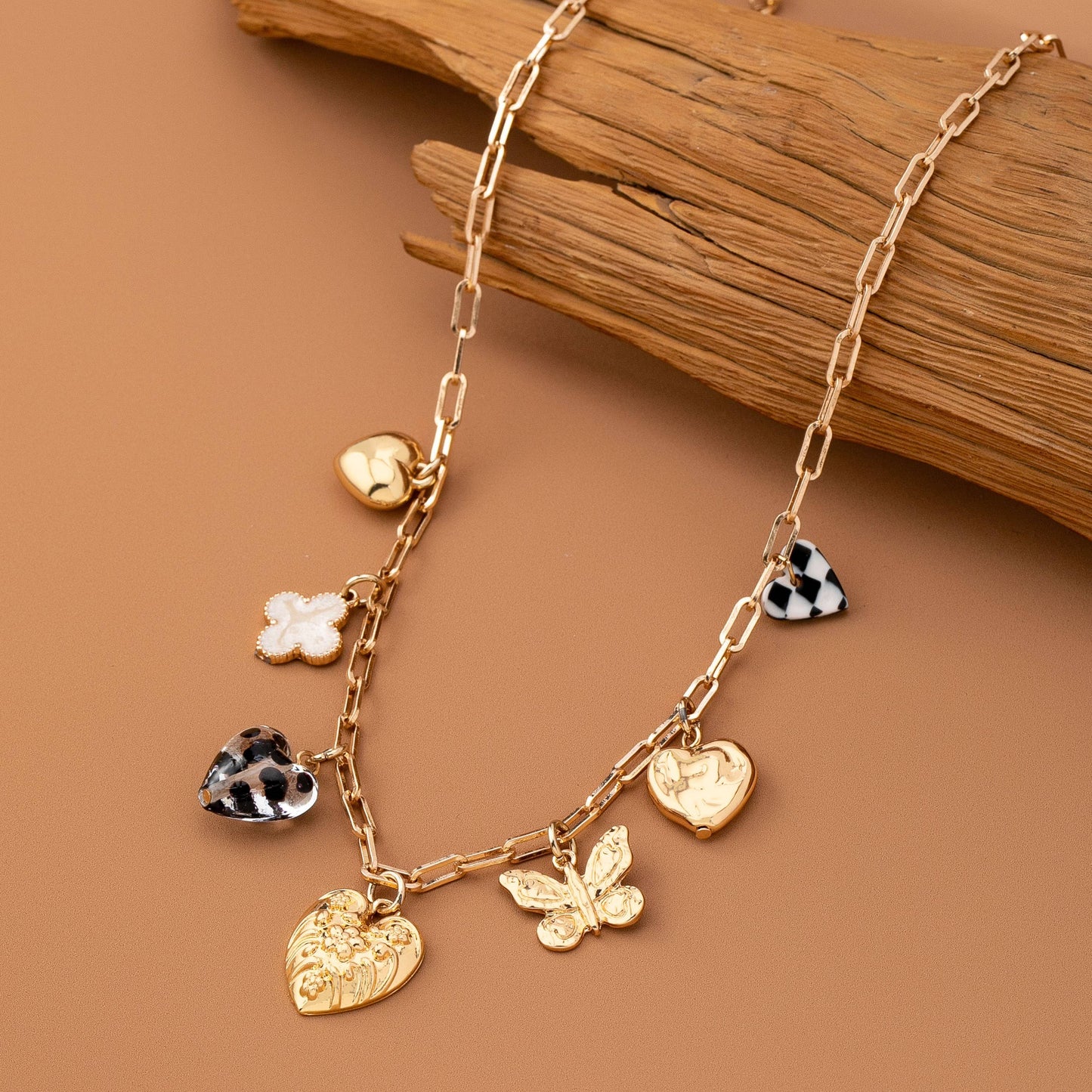 CHARM NECKLACE-HEARTS CHECKER RHINESTONE | 80N92651