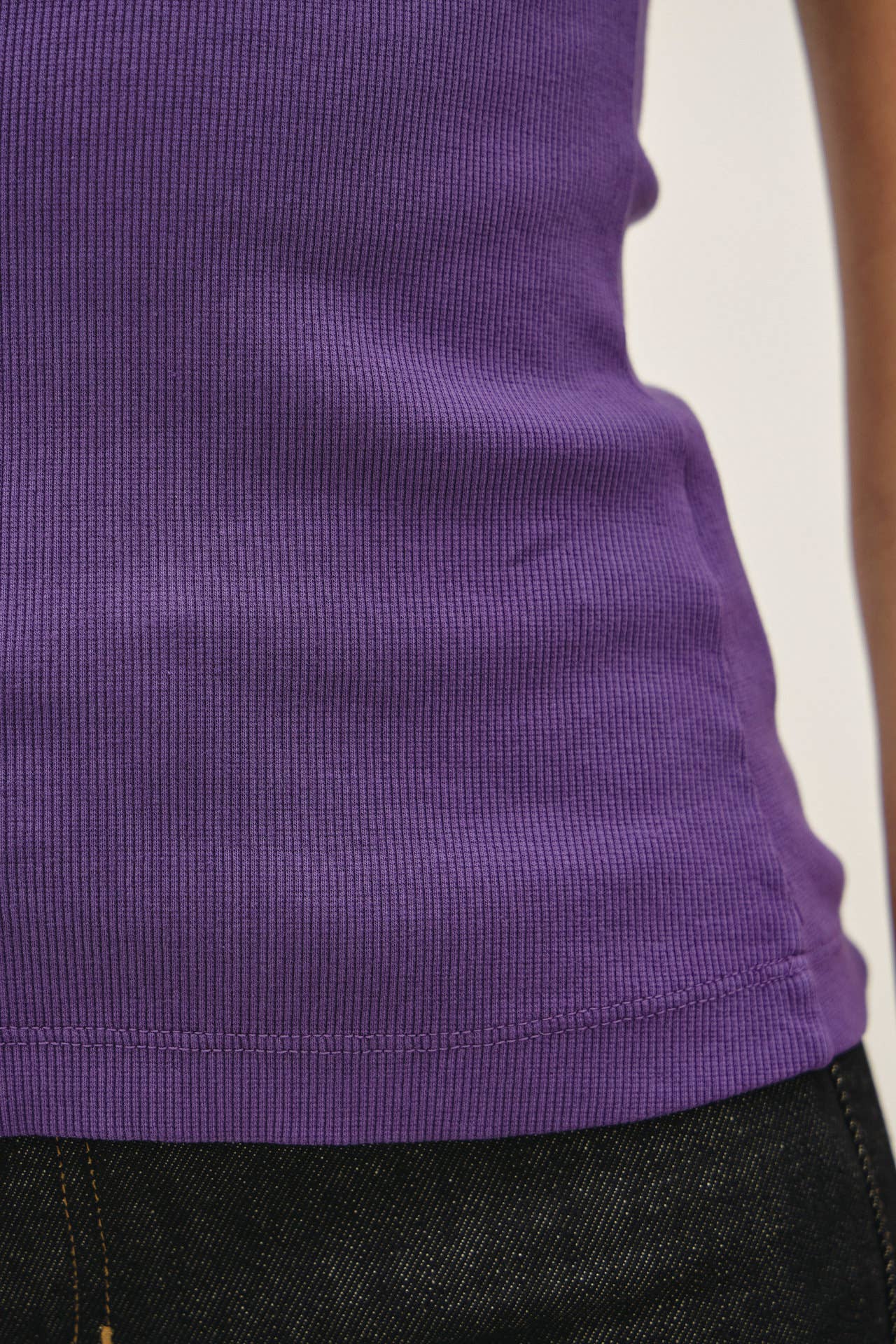 Round neck basic tank