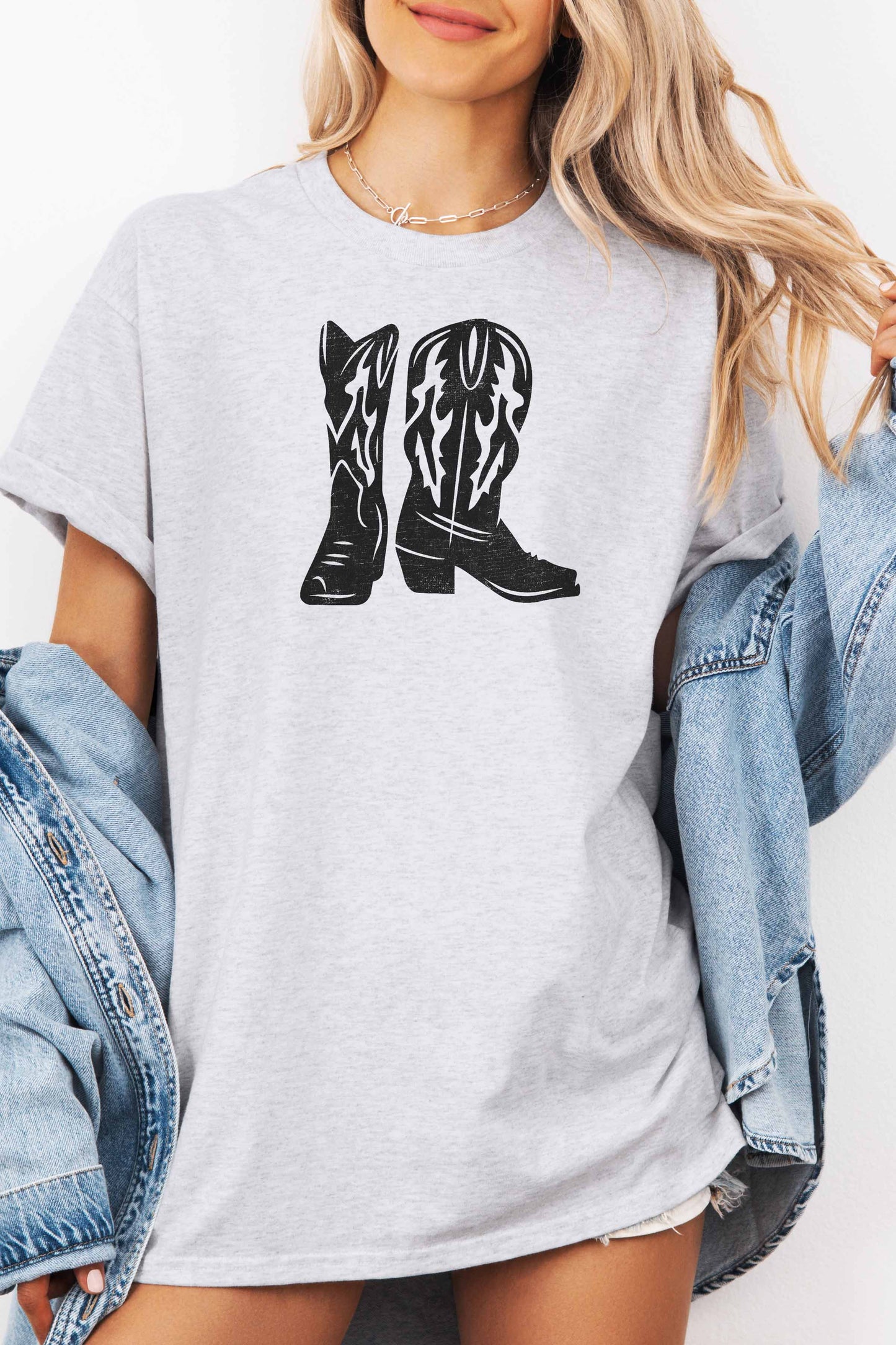 COWGIRL BOOTS OVERSIZED TEE