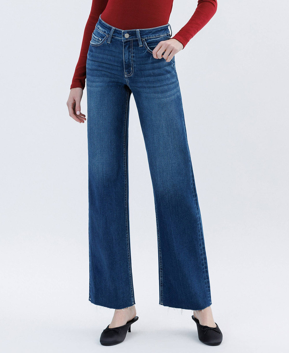 HIGH RISE RAW HEM TINTED SLIM WIDE JEANS T6671