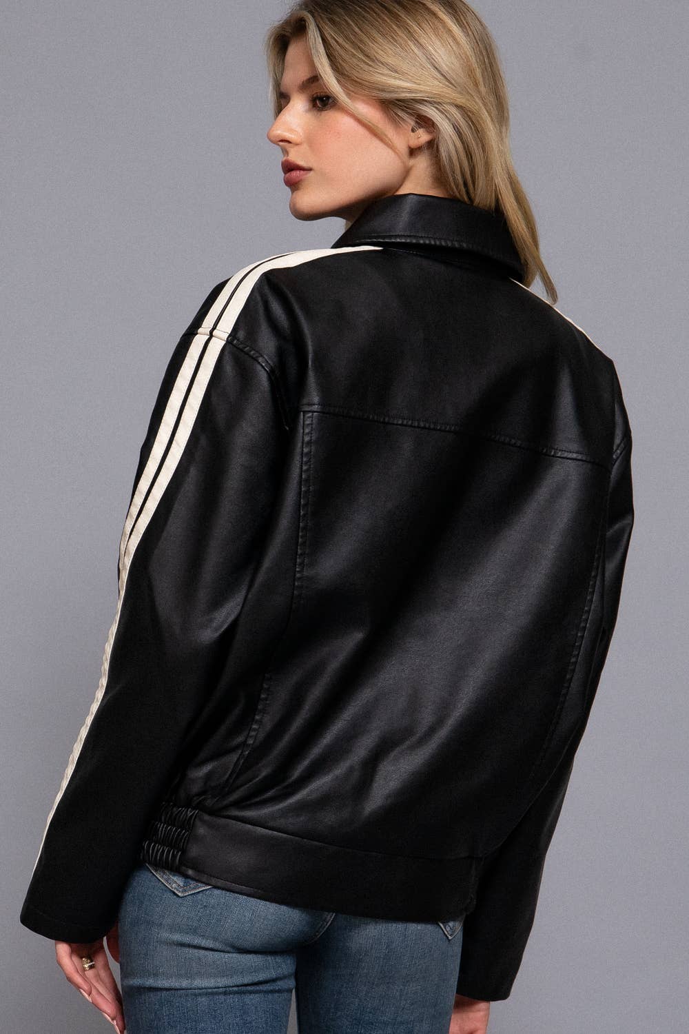 (PRE-ORDER)Long Sleeve Line Detail Faux Leather Jacket