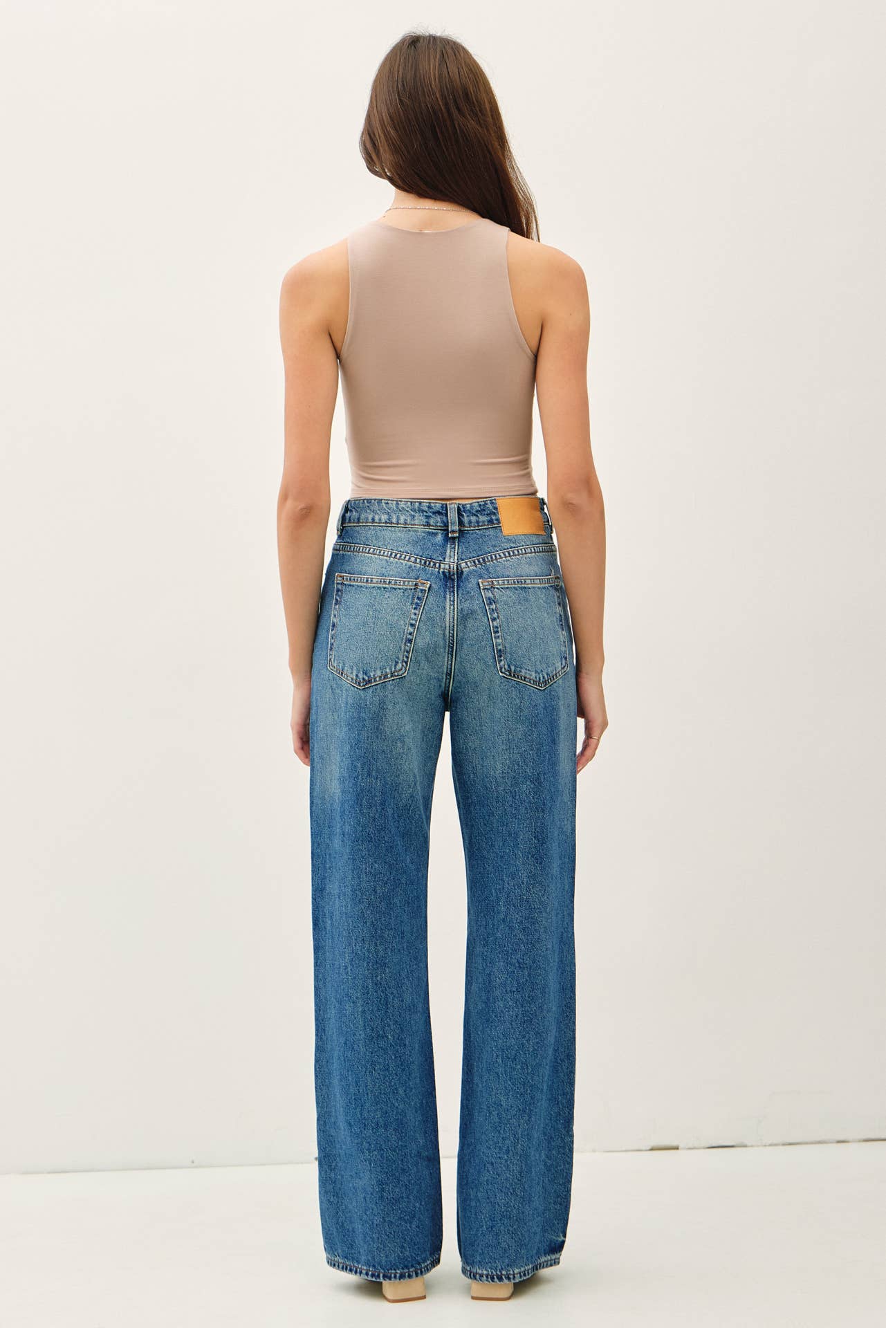 HIGH NECK CROPPED TANK
