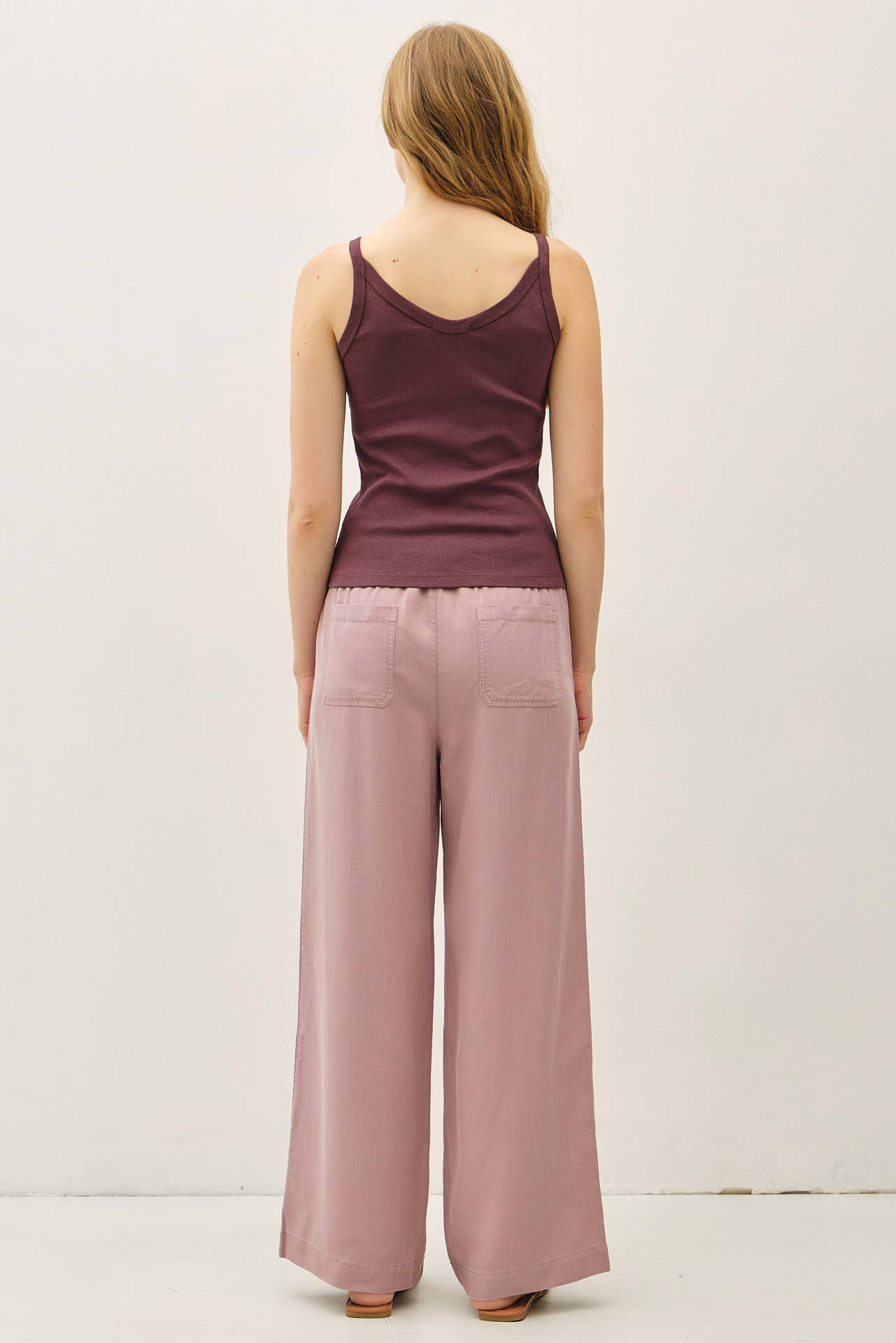 ribbed v neck tank
