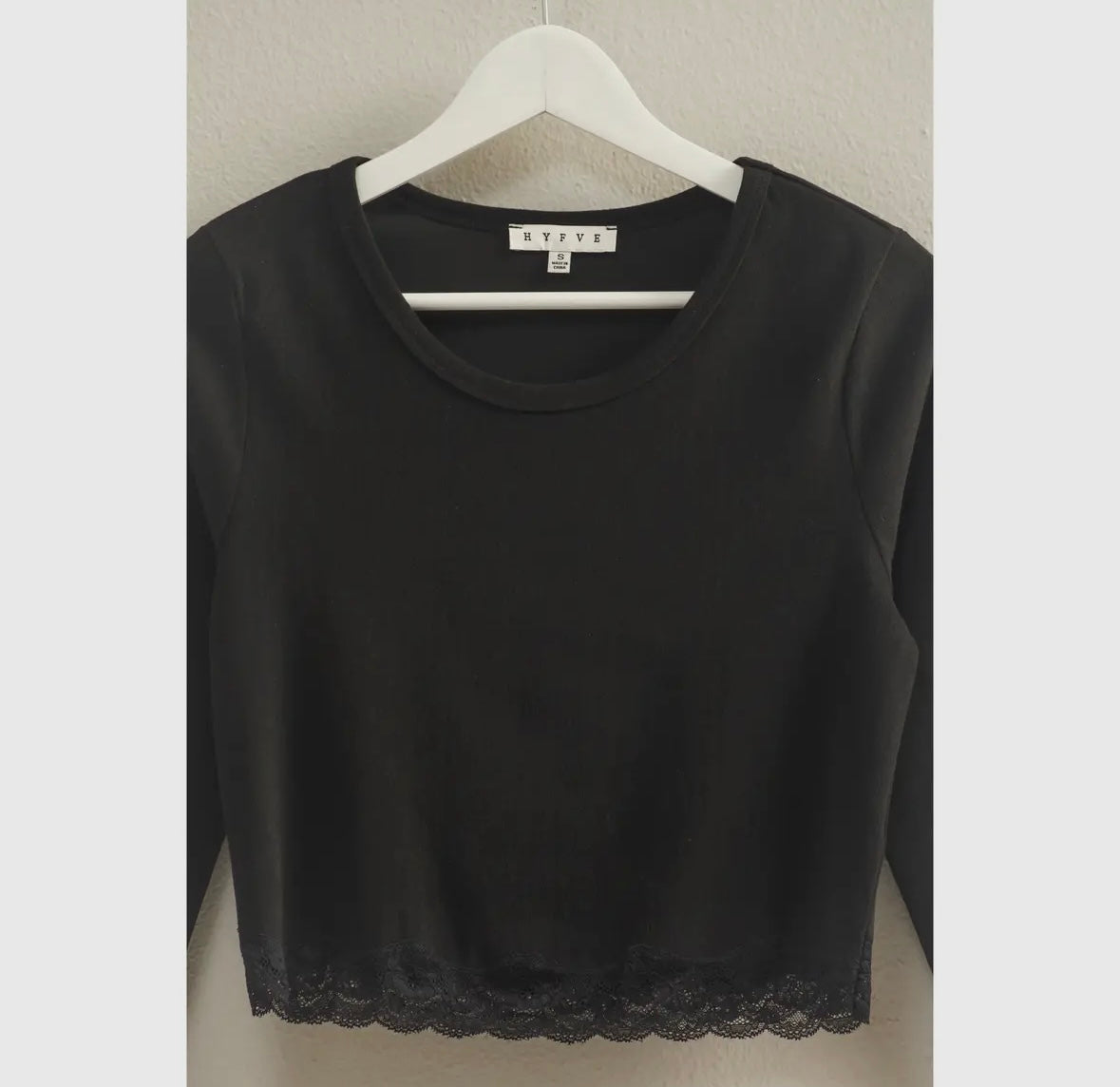 Lace trim long sleeve