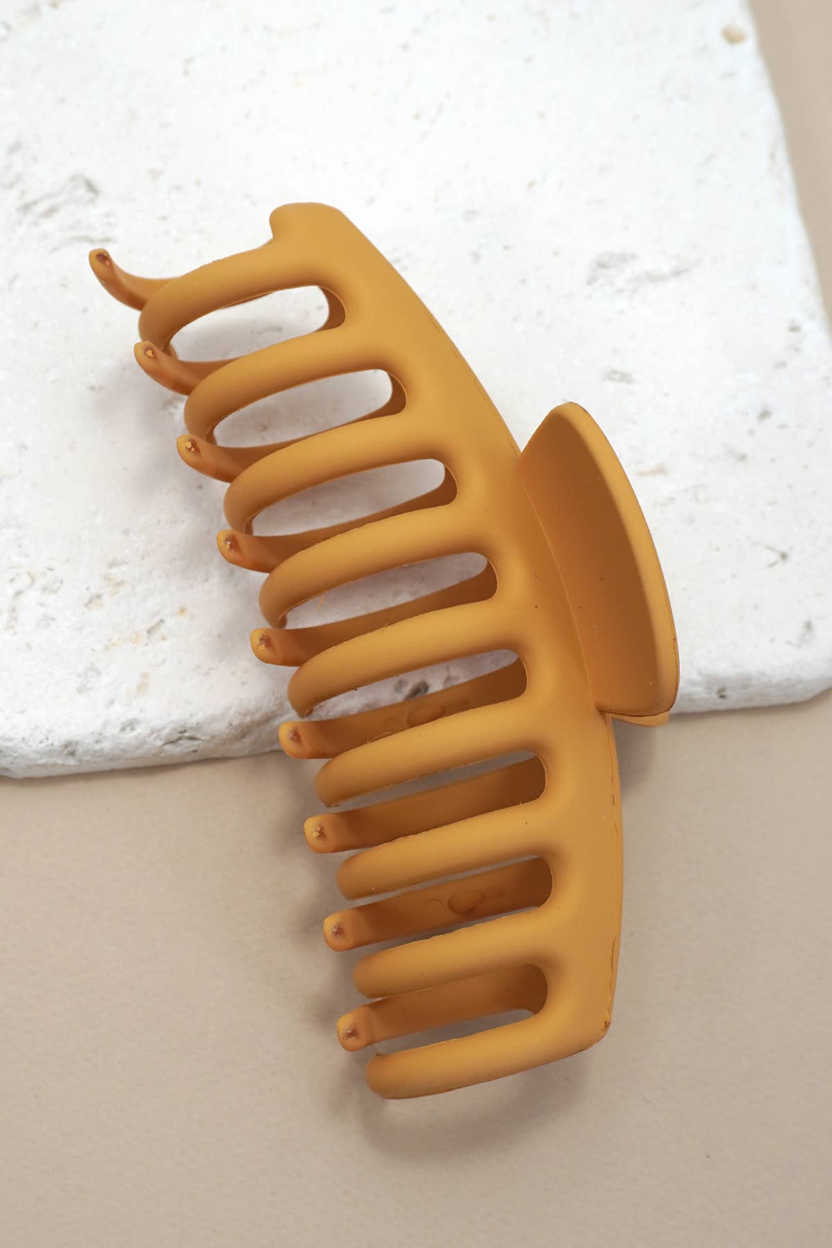 OVER SIZED HAIR CLAW CLIPS | 40H203