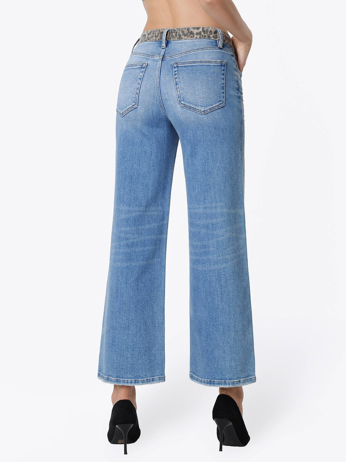 HIGH RISE LEOPARD PRINT WAISTBAND ANKLE WIDE JEANS T7630LPD