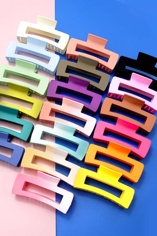 LARGE CLASSIC MATTE HAIR CLAW CLIPS