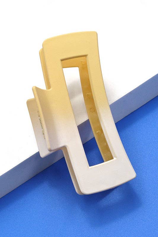 LARGE CLASSIC MATTE HAIR CLAW CLIPS