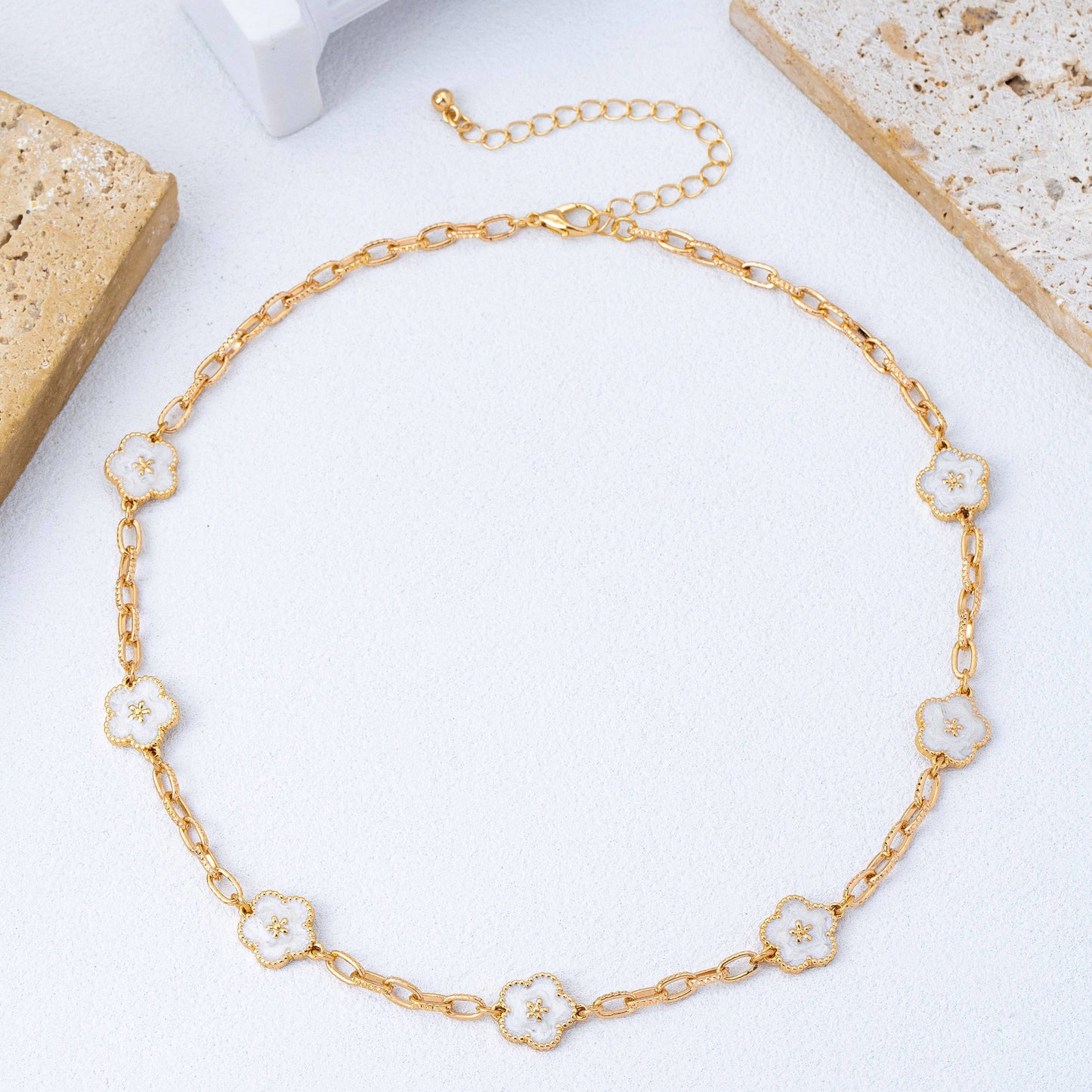 Vintage-Inspired White Enamel Floral Necklace | 80N93188