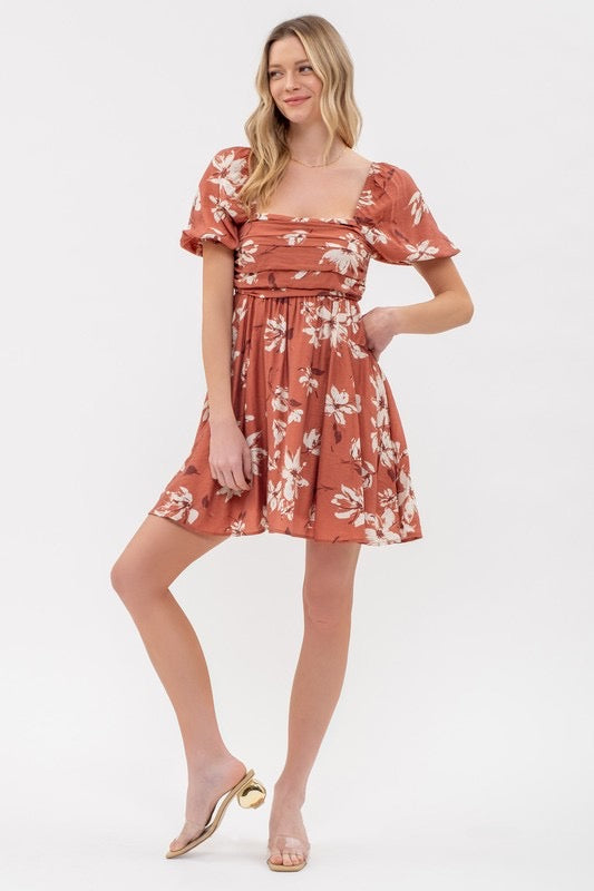 Floral puff sleeve dress