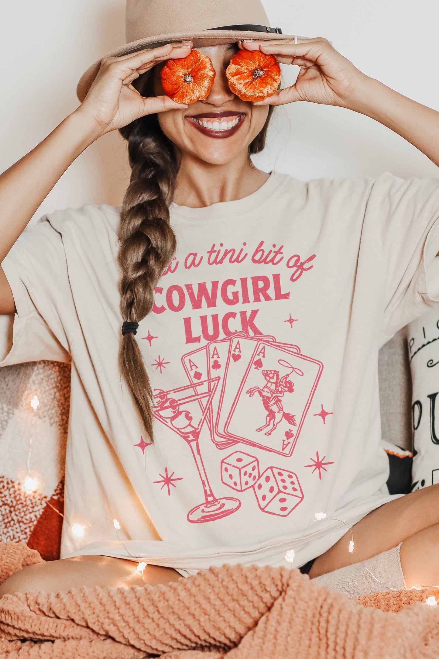 COWGIRL LUCK OVERSIZED TEE