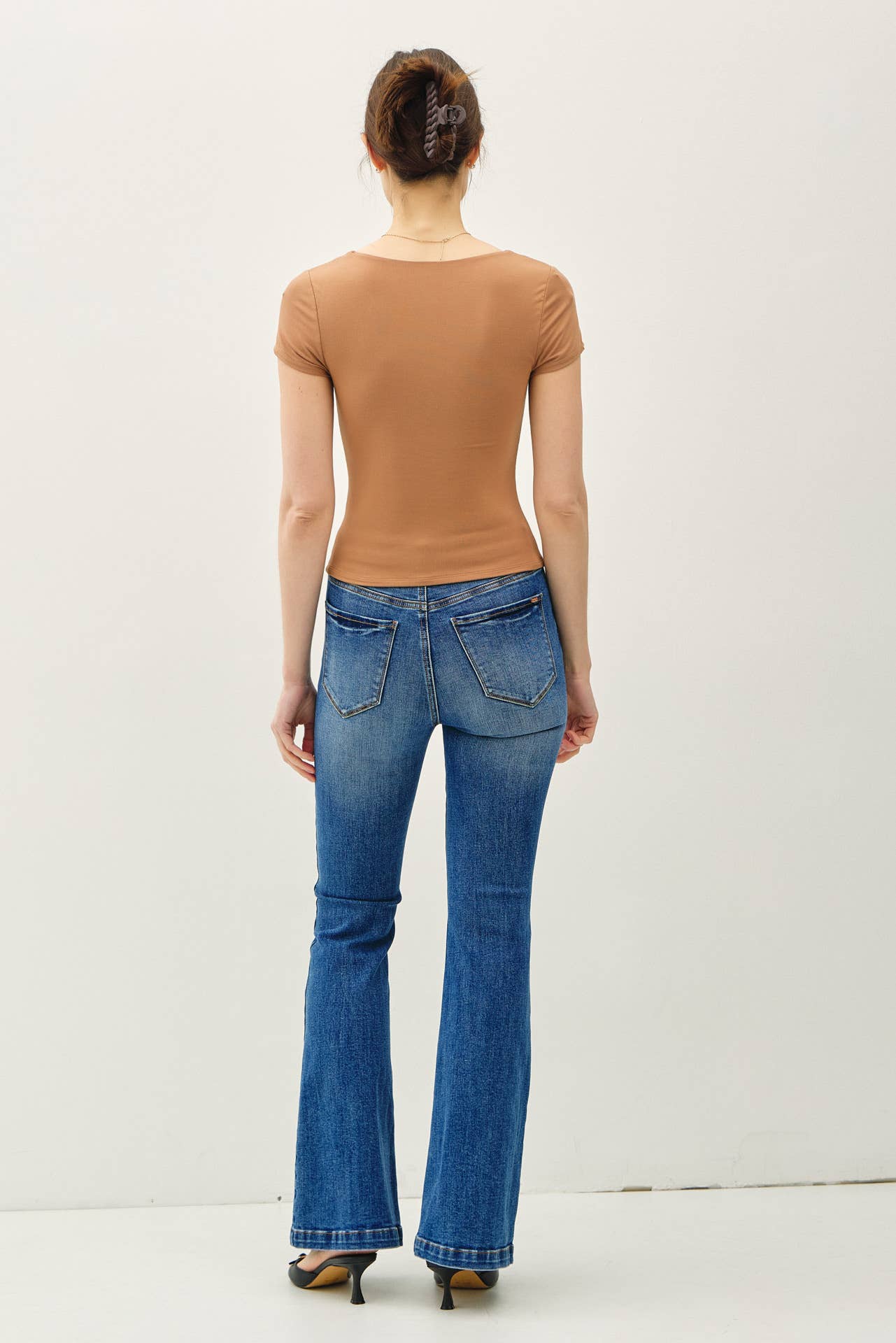 SQUARE NECK KNIT TEE