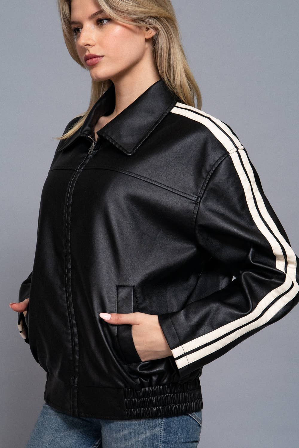 (PRE-ORDER)Long Sleeve Line Detail Faux Leather Jacket