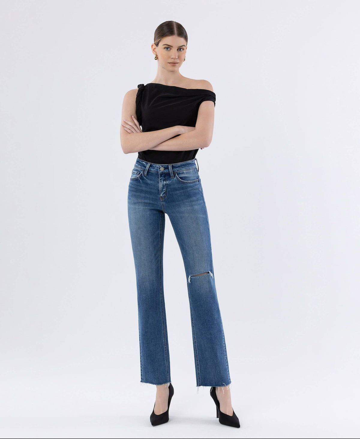 VICTORIA HIGH RISE RAW HEM STRAIGHT JEANS T6679