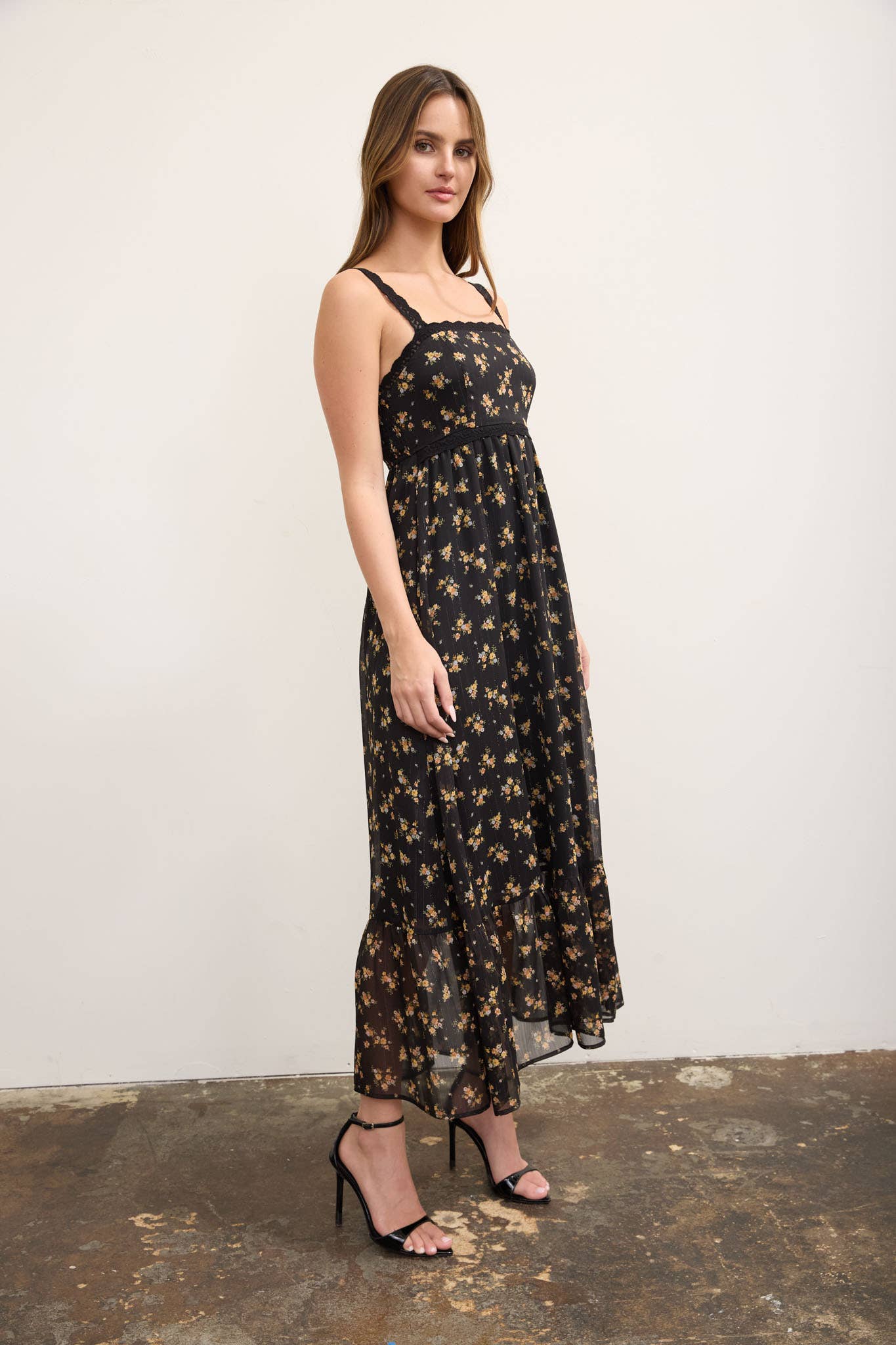 FLORAL GLITTER LACE TRIM MIDI DRESS