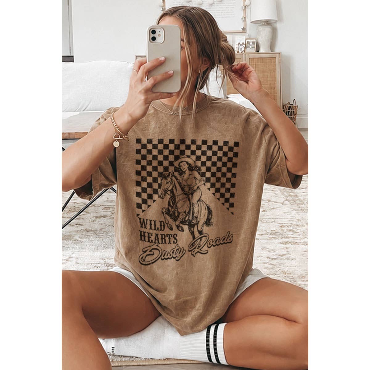 WILD HEARTS OVERSIZED MINERAL GRAPHIC TEE