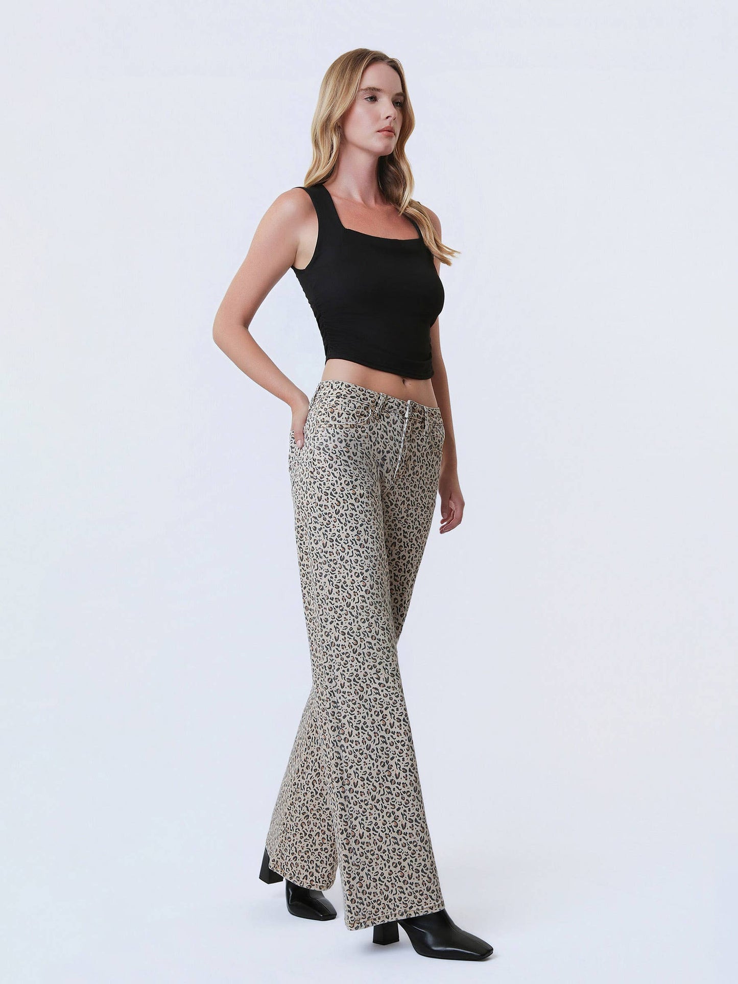 MID RISE LEOPARD PRINT WIDE LEG JEANS