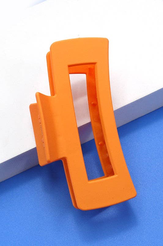 LARGE CLASSIC MATTE HAIR CLAW CLIPS
