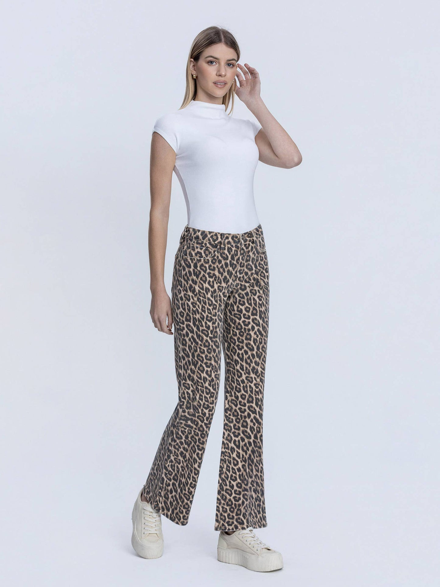 HIGH RISE LEOPARD PRINT VINTAGE FLARE JEANS LV2179LPD