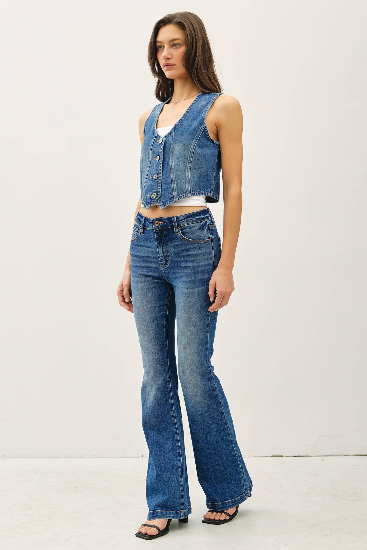 CLASSIC DENIM BUTTON UP VEST TOP
