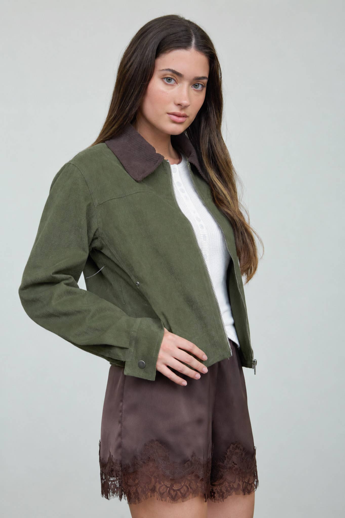 CONTRAST CORDUROY COLLAR ZIP-UP JACKET