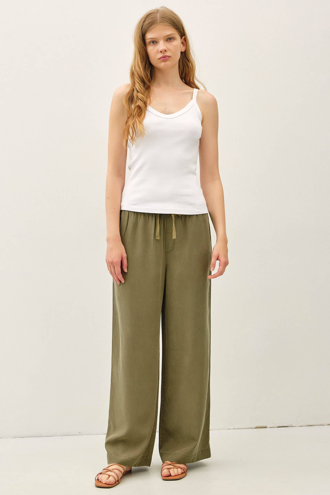 ribbed v neck tank