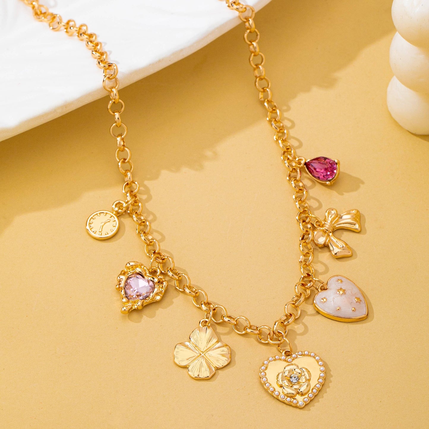 Vintage-Inspired Floral Heart Stone Charm Necklace| 80N93571