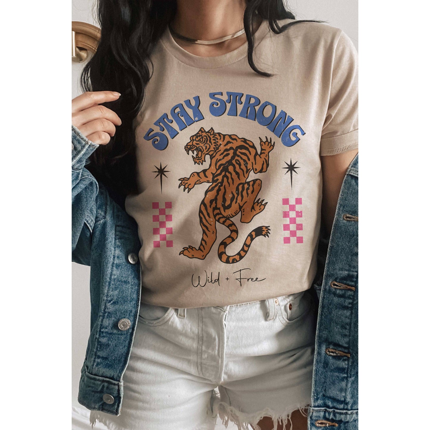 STAY STRONG TIGER Graphic Tee