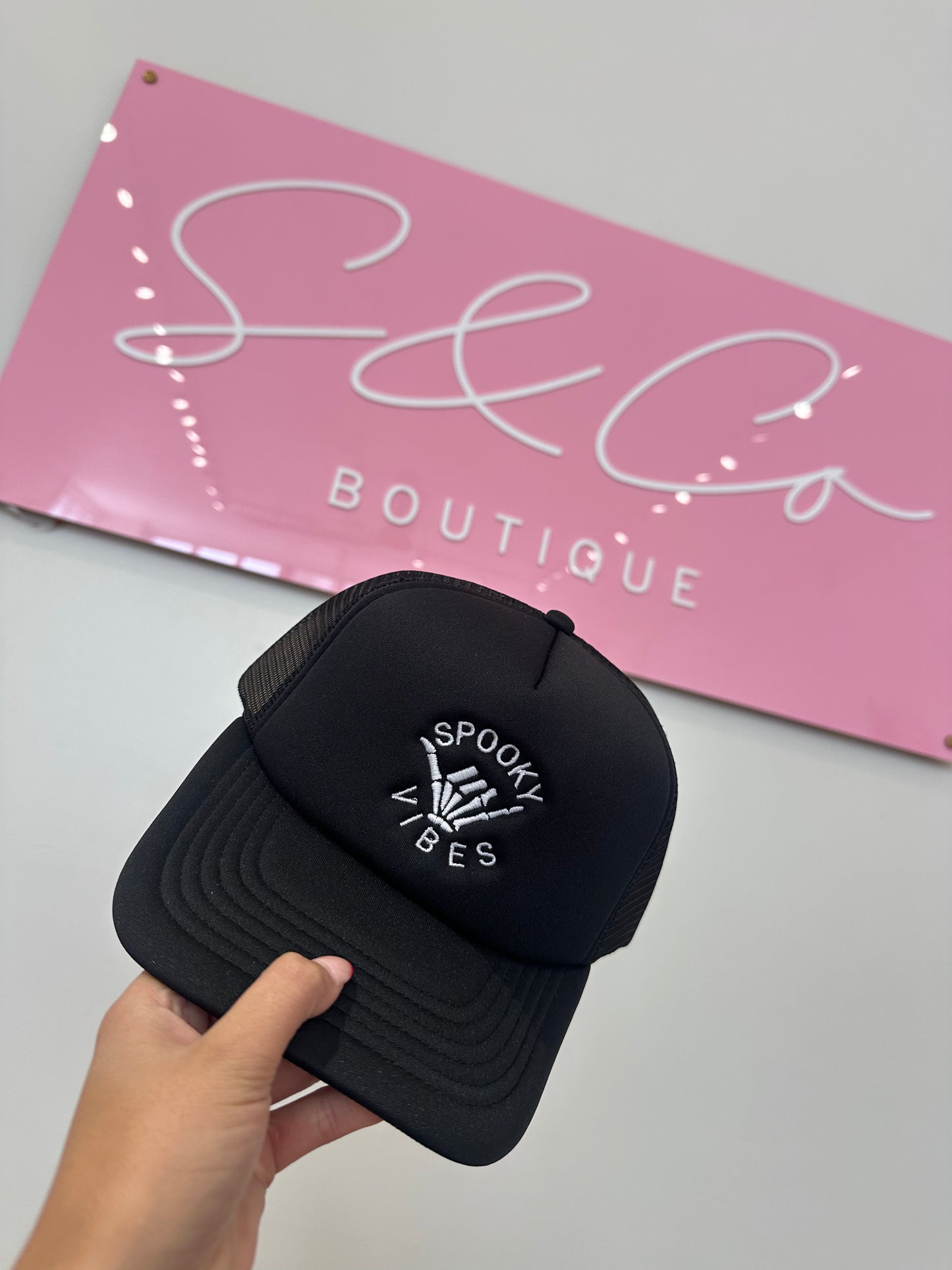 Spooky vibes hat