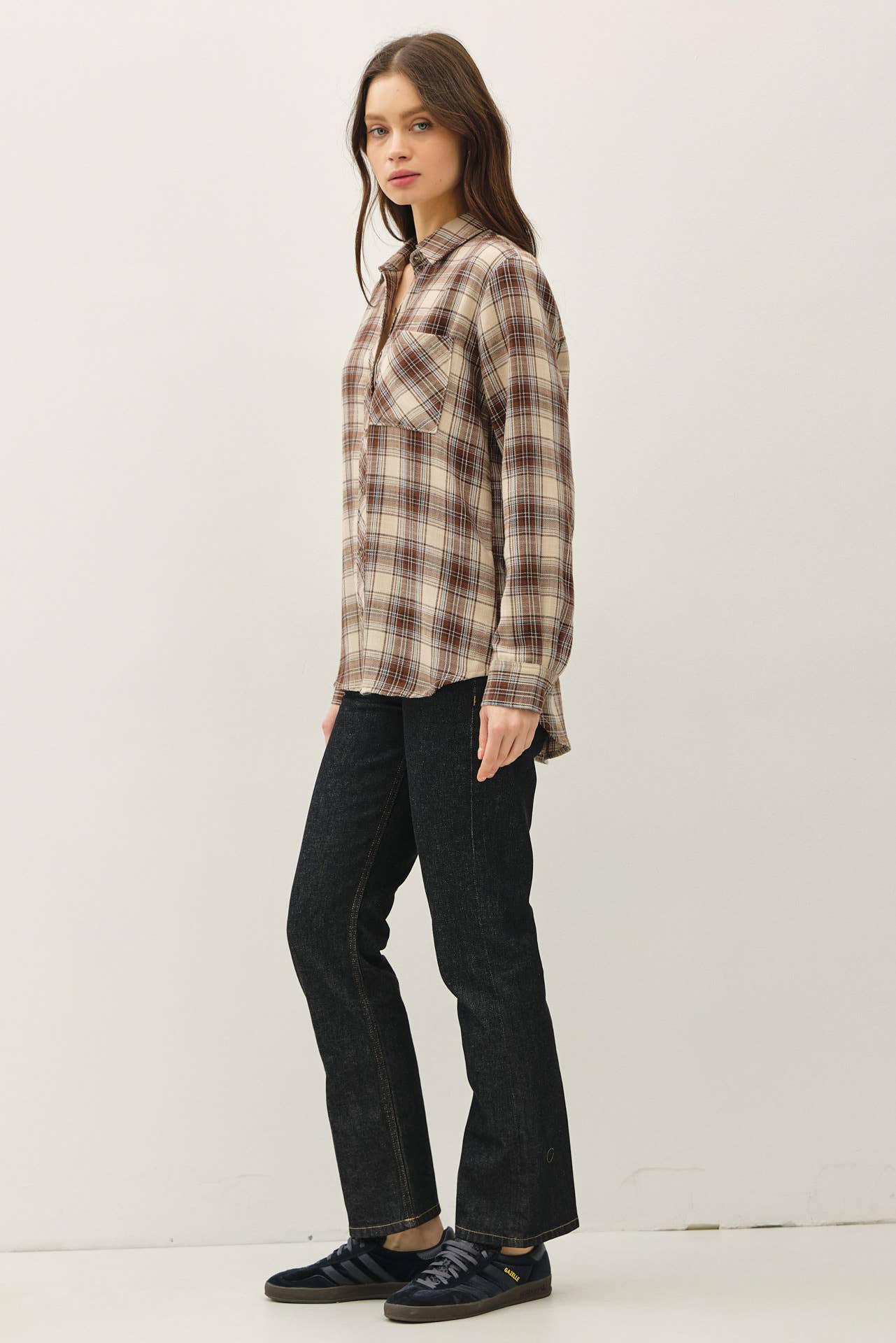 BROWNY PLAID FLANNEL BUTTON UP LONG SLEEVE SHIRT