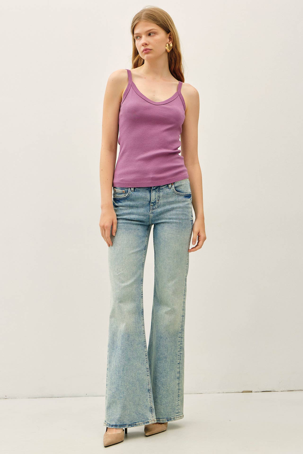 ribbed v neck tank