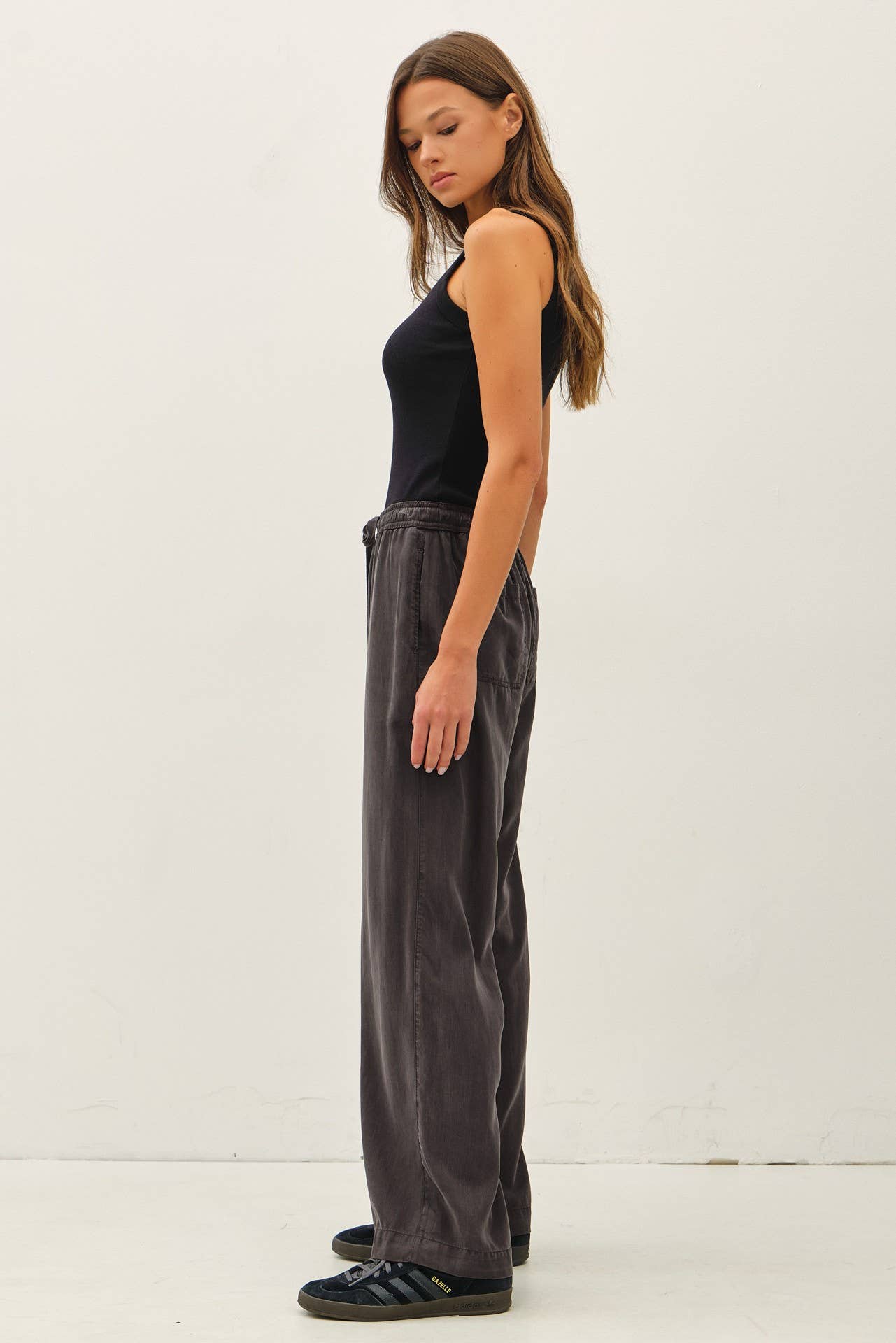 Round neck basic tank