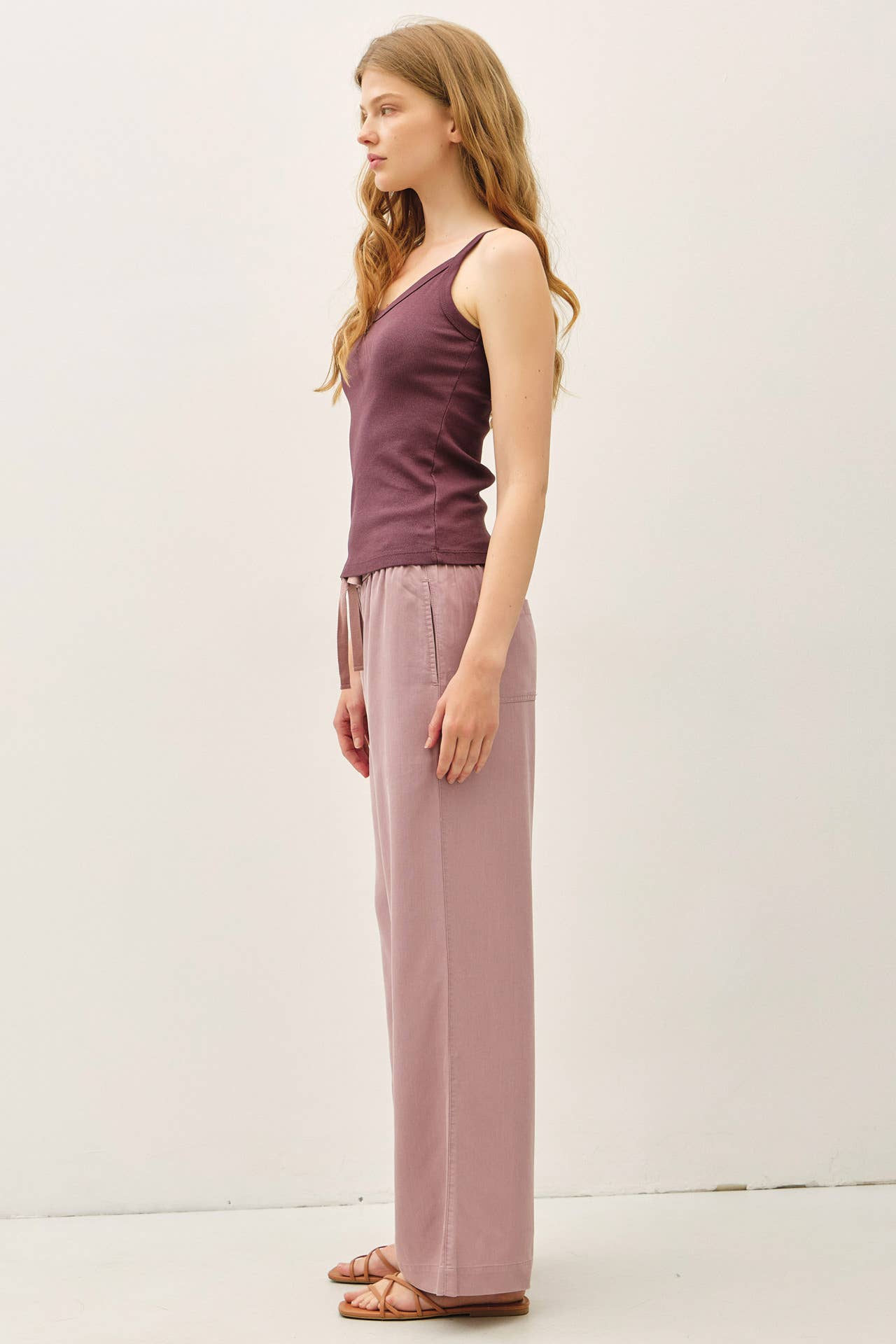 ribbed v neck tank