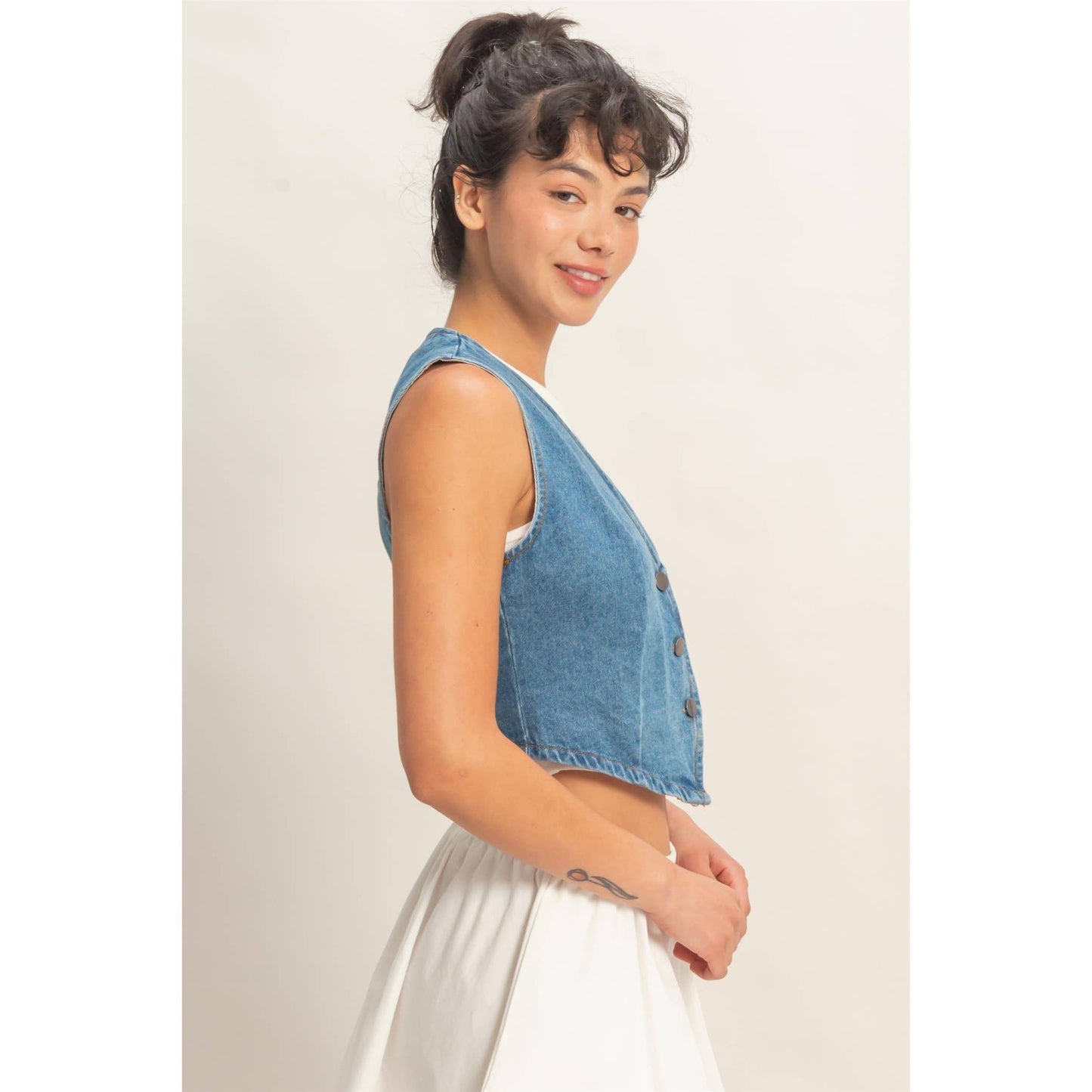 V-Neck Sleeveless Denim Vest