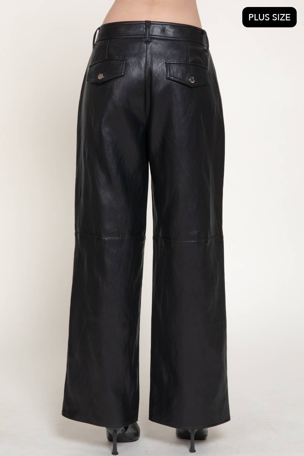 [PLUS SIZE] Straight Leg Texture Faux Leather Long Pants