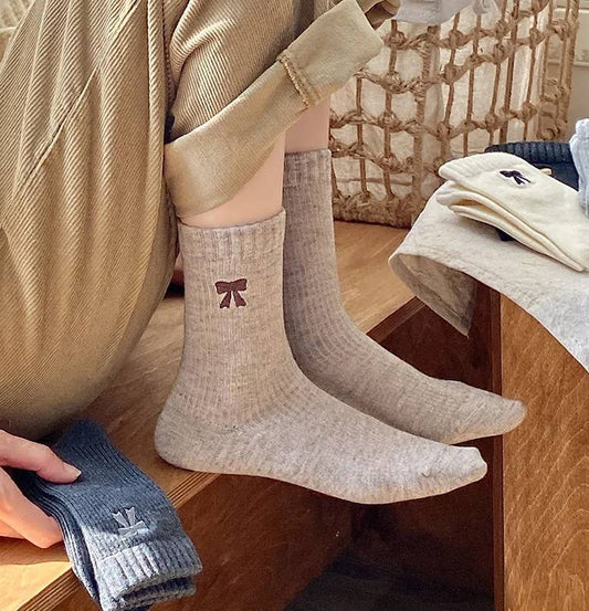 WOMAN RIBBED BOW KNOT SOCKS | 40S02074