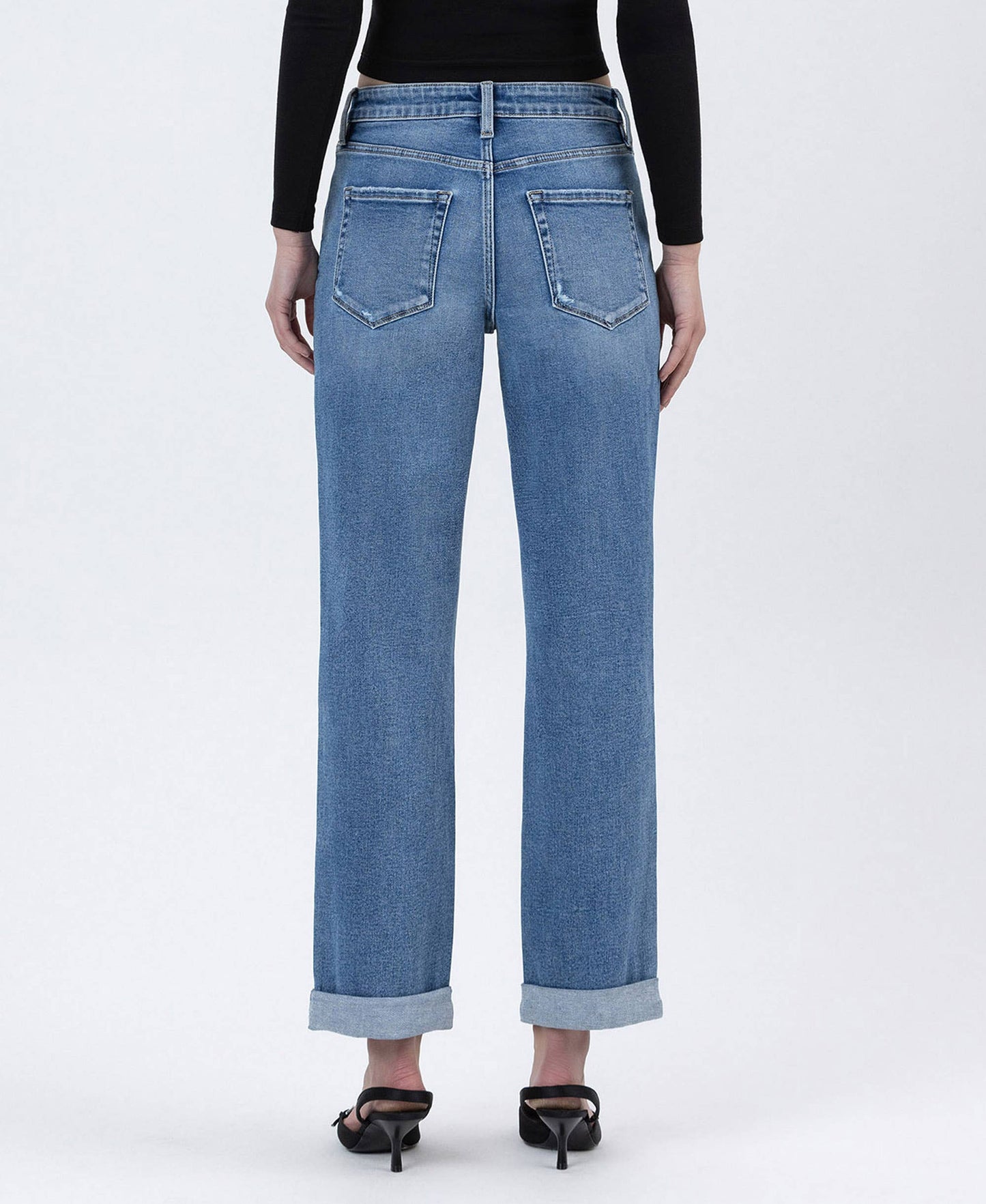 HIGH RISE CUFFED BOYFRIEND JEANS