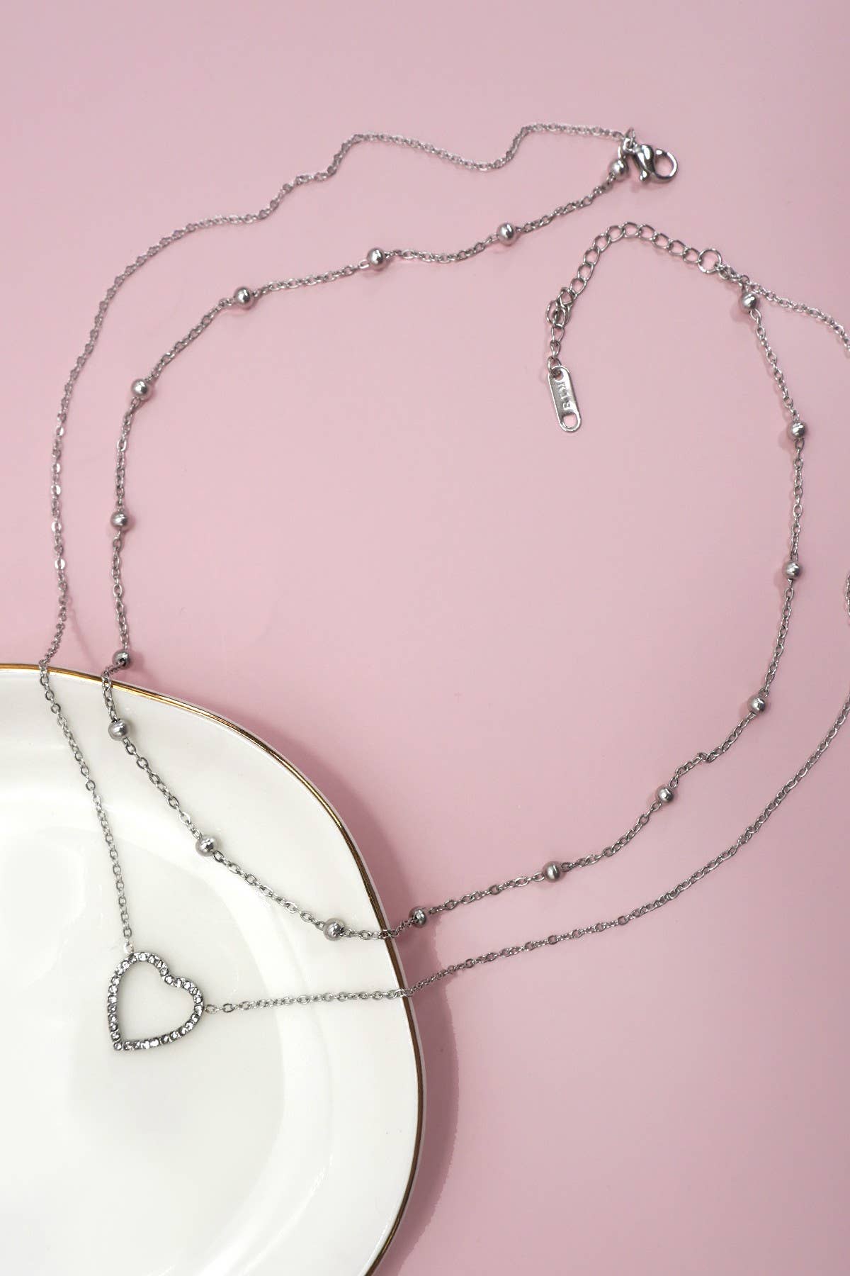 Heart layer necklace
