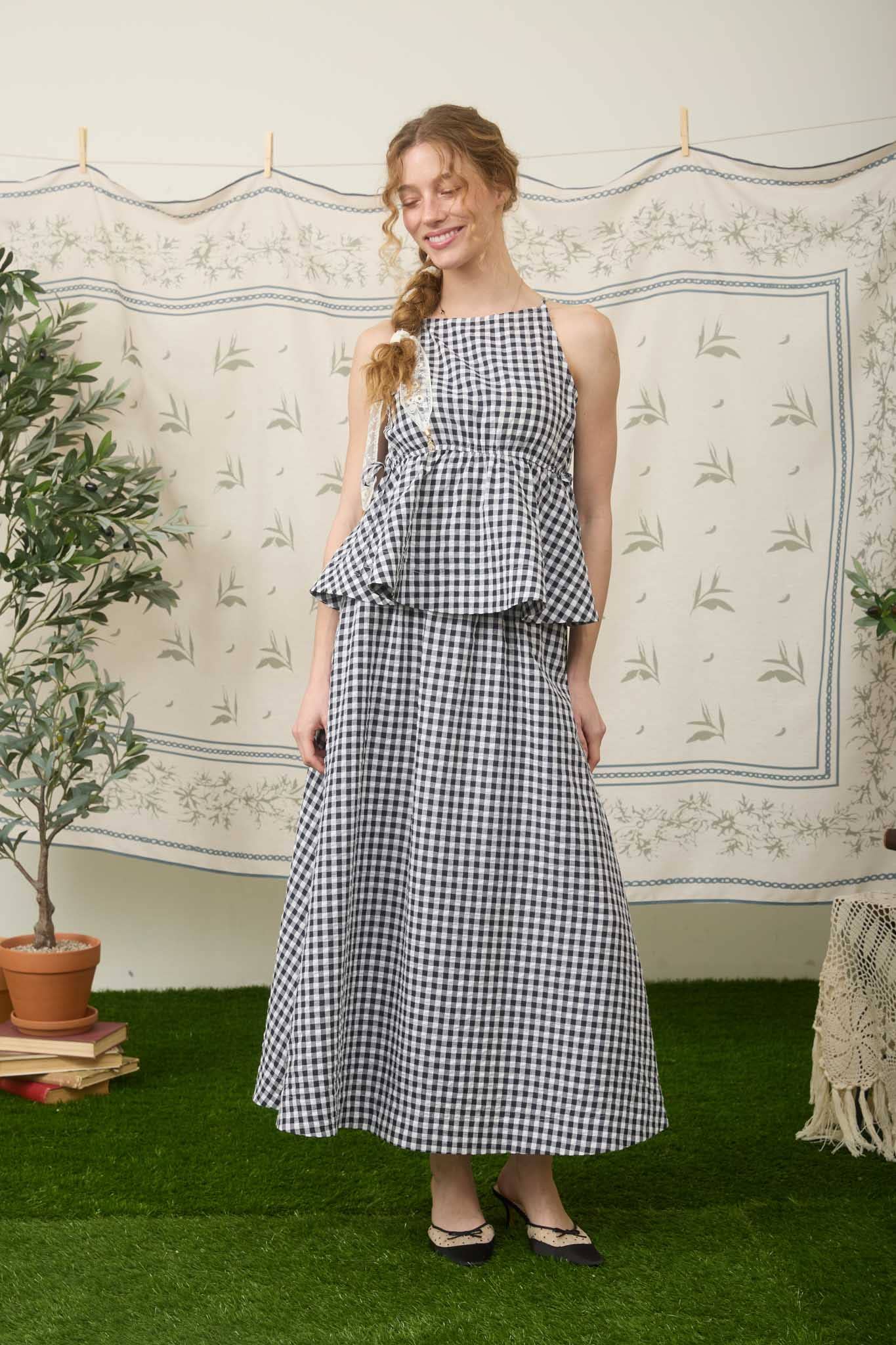 GINGHAM SLEEVELESS SIDE TIE BABYDOLL TOP