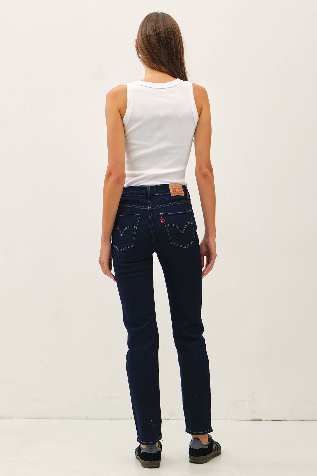 Round neck basic tank