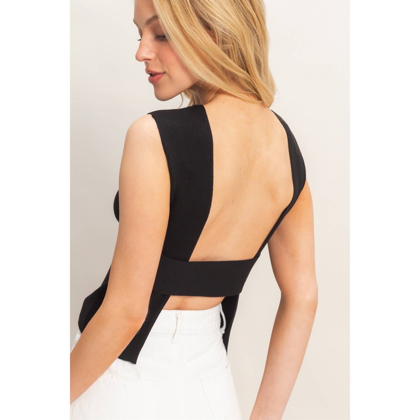 Serena open back top