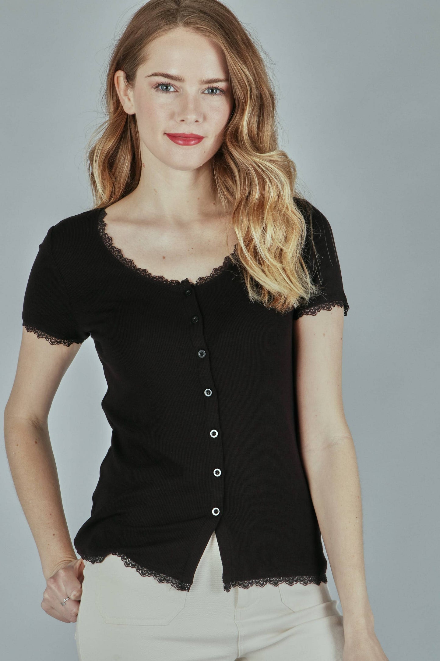 Button lace top